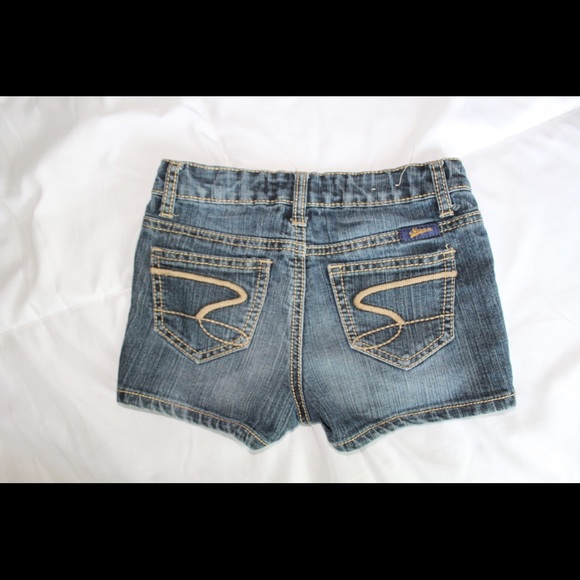 Dark blue shorts - Picture 2 of 2